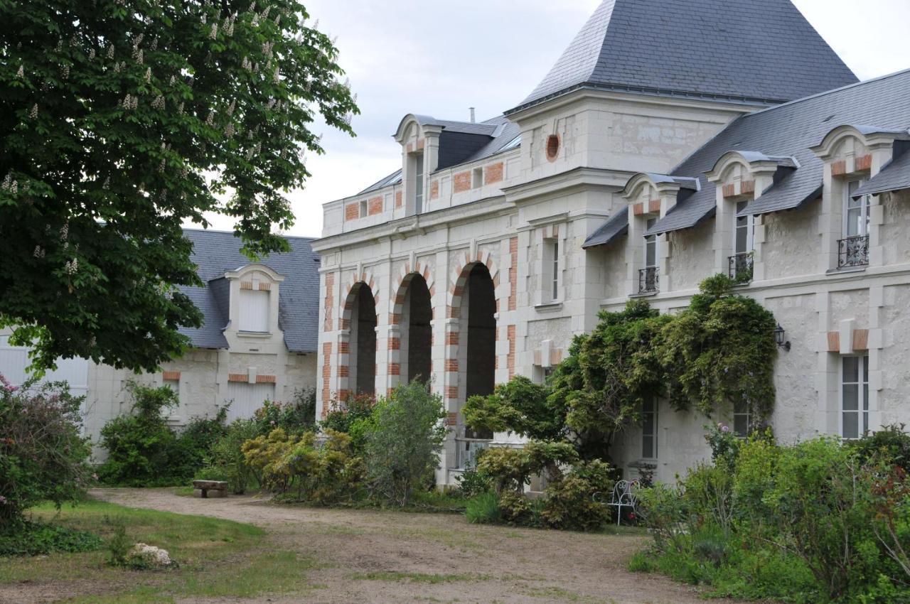 L'Orangerie Du Chateau - Le Nid - Gite 2 Personnes Brain-sur-Allonnes Exterior photo